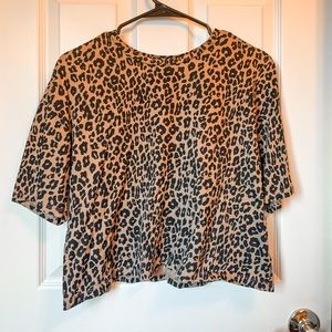 Cropped cheetah shirt